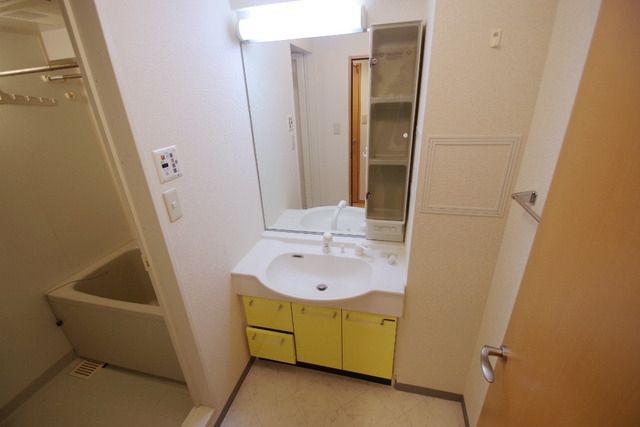洗面設備　★お部屋探しはタウンハウジング稲田堤店まで★