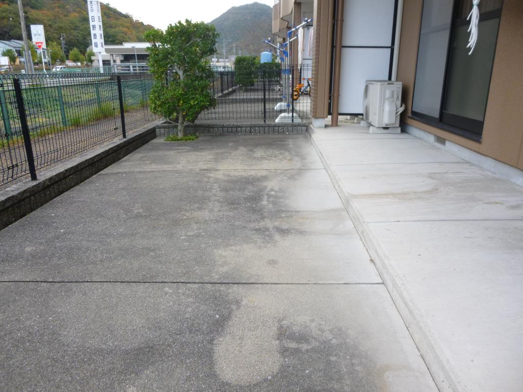 庭　専用庭