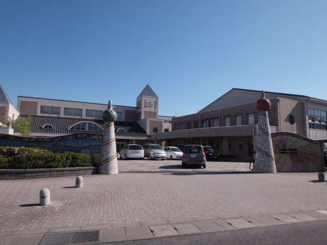 小学校　糸島市立南風小学校（小学校）まで1096m
