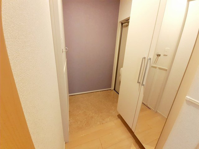玄関　落ち着いた玄関です
