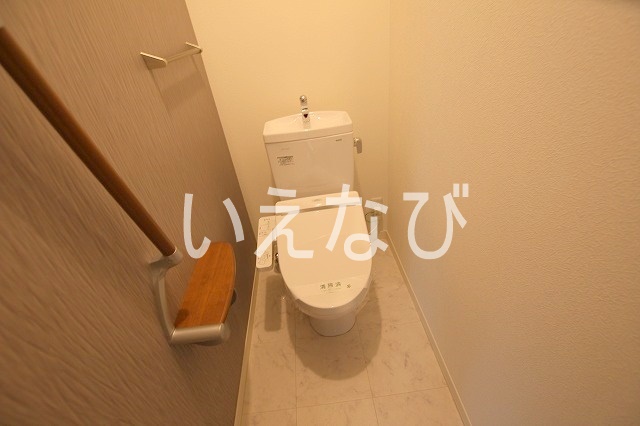 トイレ　同一物件の別部屋です