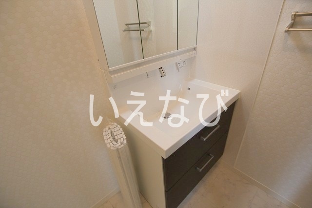 洗面設備　同一物件の別部屋です