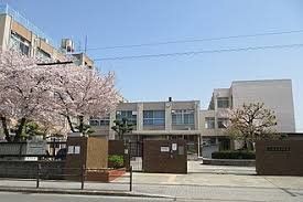 中学校　大阪市立新巽中学校（中学校）まで350m