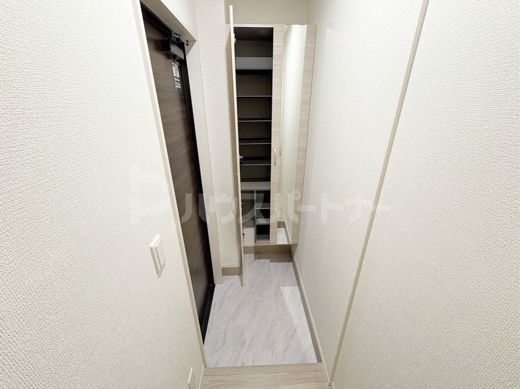 玄関　玄関
