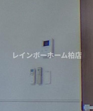 セキュリティ　TVインターホンです