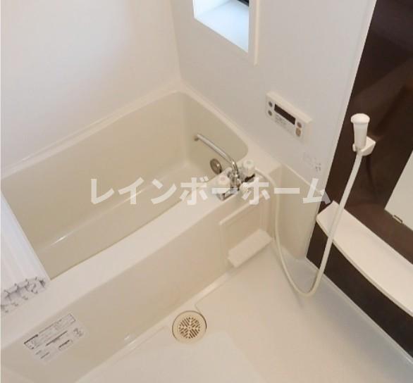 バス・シャワールーム　きれいなお風呂です