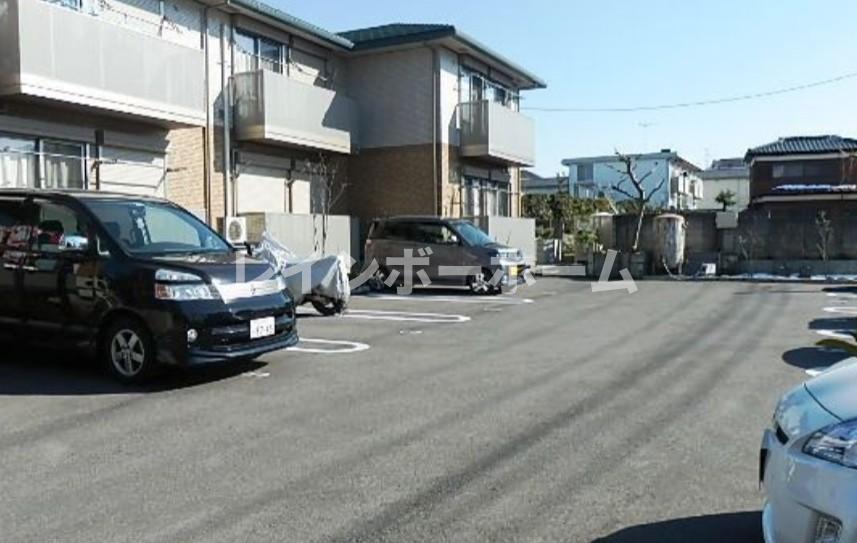 駐車場　カースペースがあります