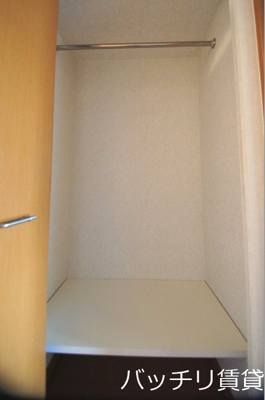 収納　＊画像は別部屋の為イメージ、現状を優先致します。