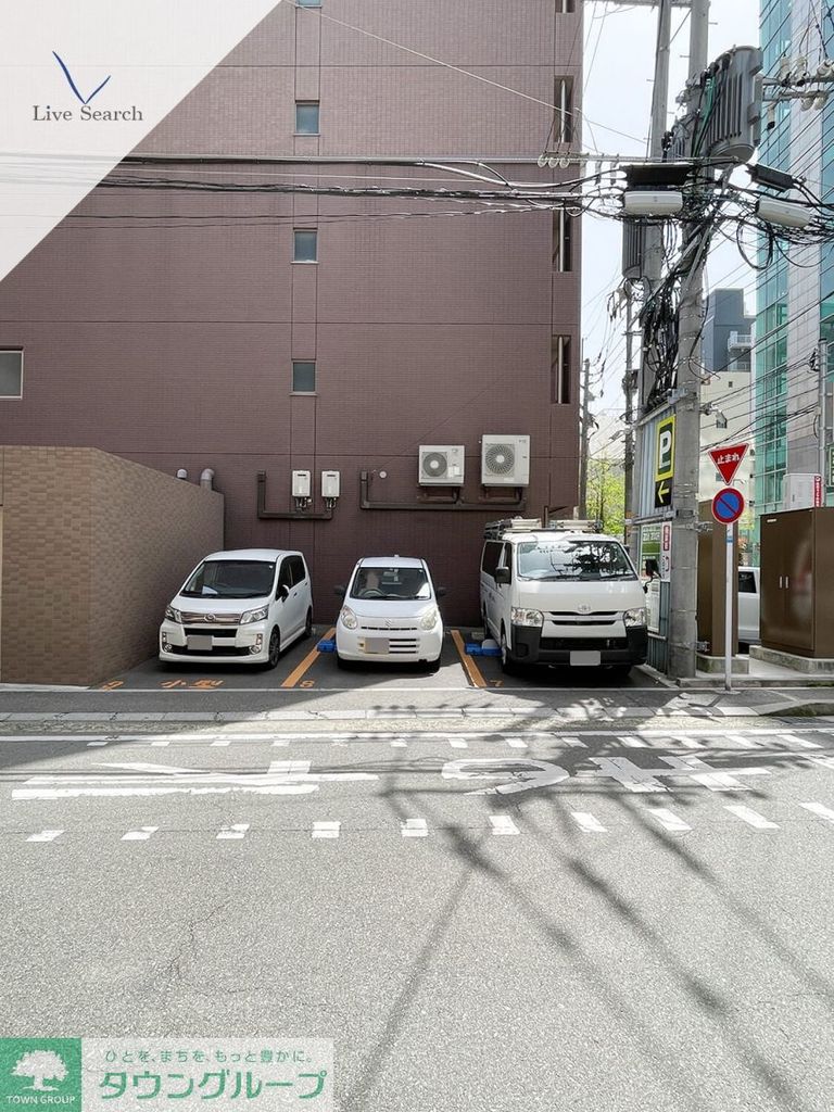 駐車場　駐車場