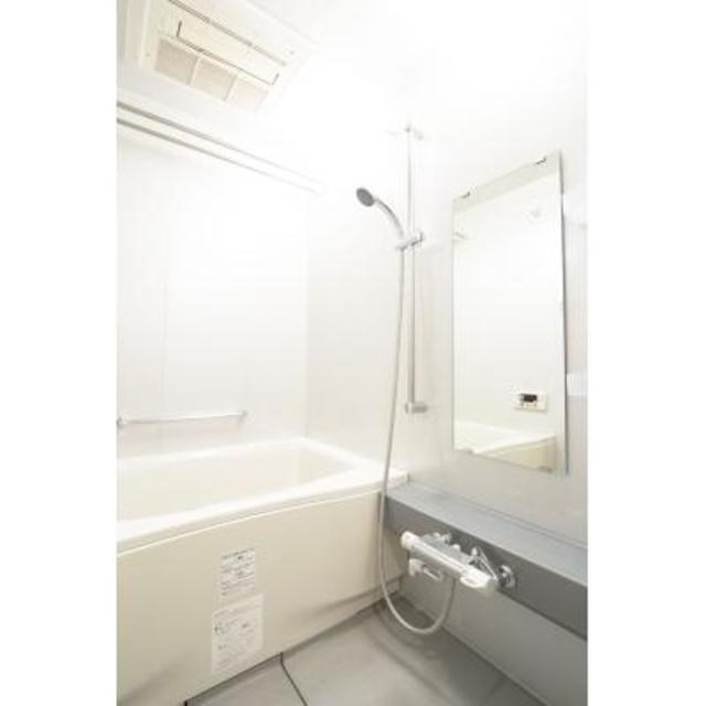 バス・シャワールーム　※写真は同タイプ住戸です。
