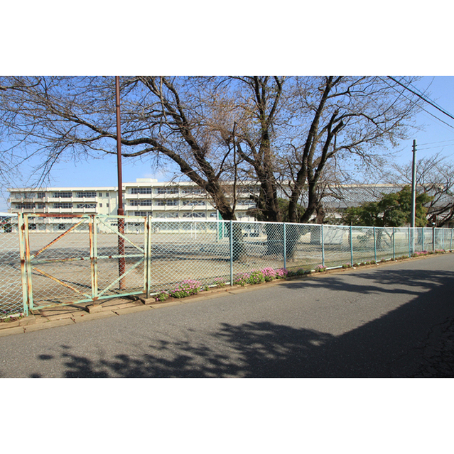 中学校　土浦市立土浦第三中学校（中学校）まで2586m