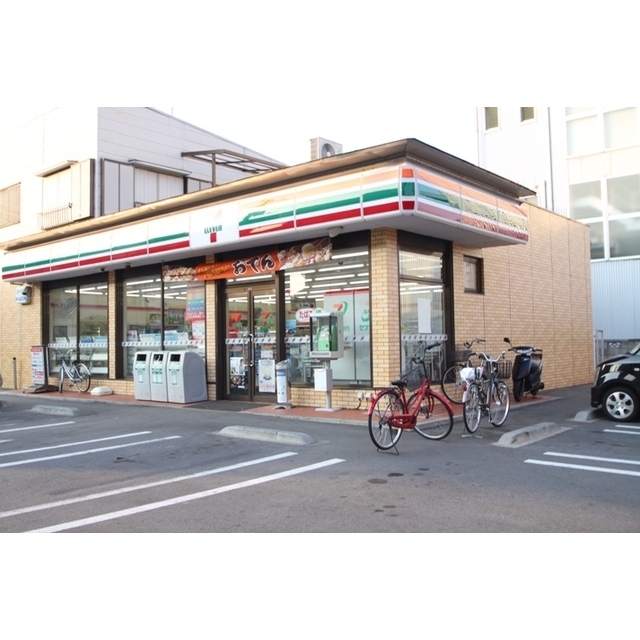 コンビニ　セブンイレブン阿見上本郷店（コンビニ）まで400m