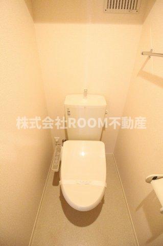 トイレ　清潔感のあるトイレです