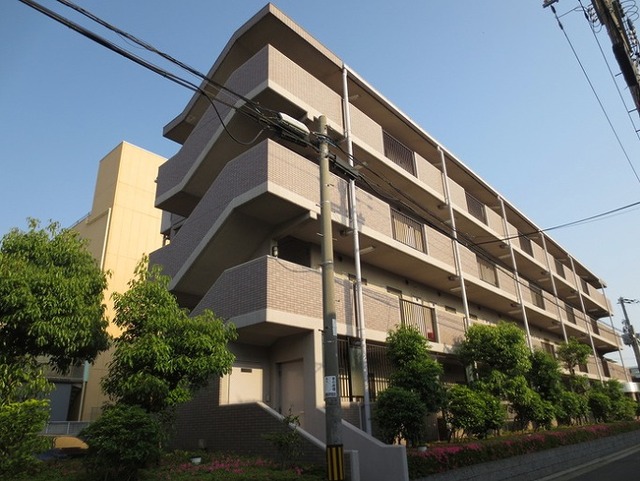 建物外観　鉄筋コンクリート造♪