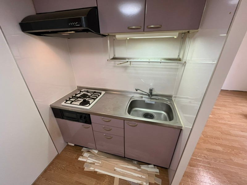キッチン　２口システムキッチンですのですぐにお料理に使えます！