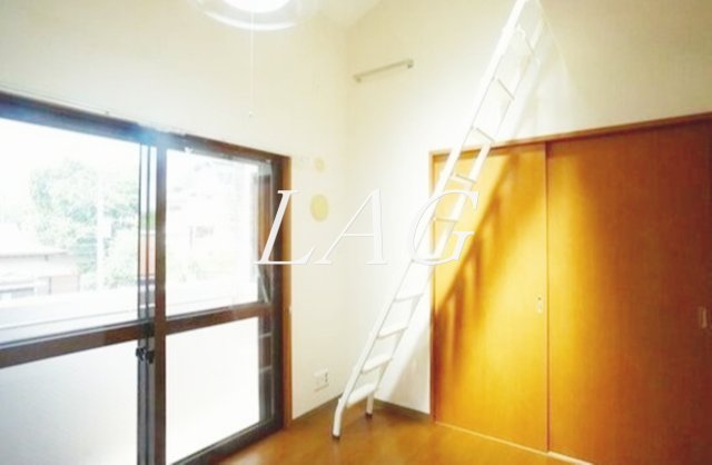 居室・リビング　洋室のお部屋です。