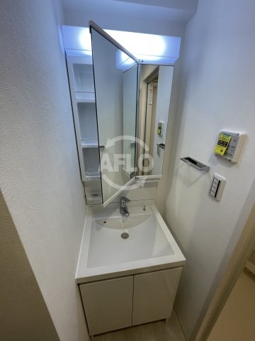 洗面設備　スプランディッド中之島DUE　洗面台