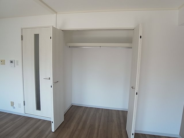 収納　各部屋に収納スペースを完備しています
