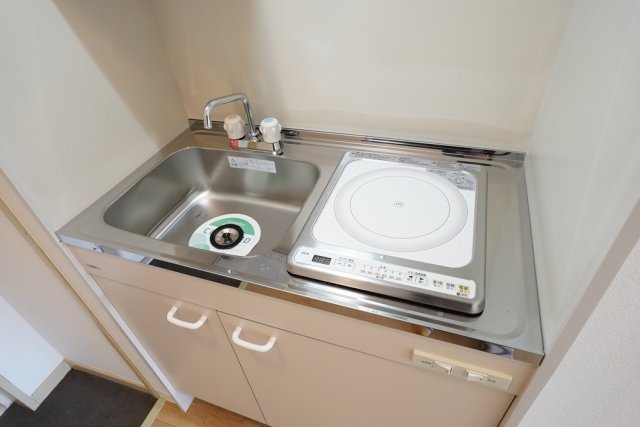 キッチン　※別部屋参考写真
