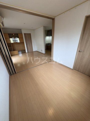 しらとり台戸建ての内装写真