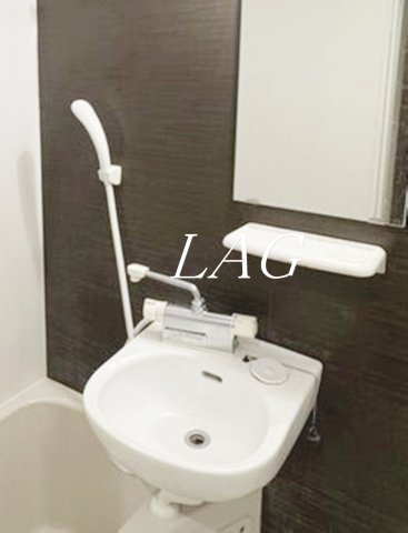洗面設備　洗面台です。