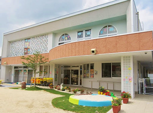 幼稚園・保育園　学園まるやま保育園（幼稚園・保育園）まで356m