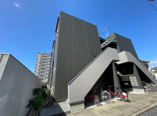 建物外観　ラヴィータフェリーチェ
