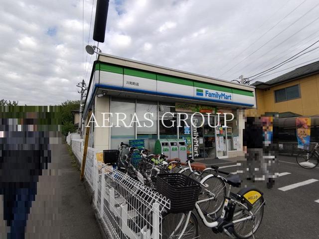 コンビニ　ファミリーマート 川和町店（コンビニ）まで617m