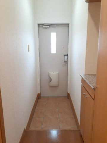玄関　明るい玄関です