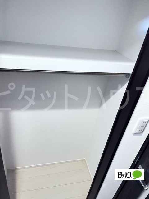 収納　クローゼット
