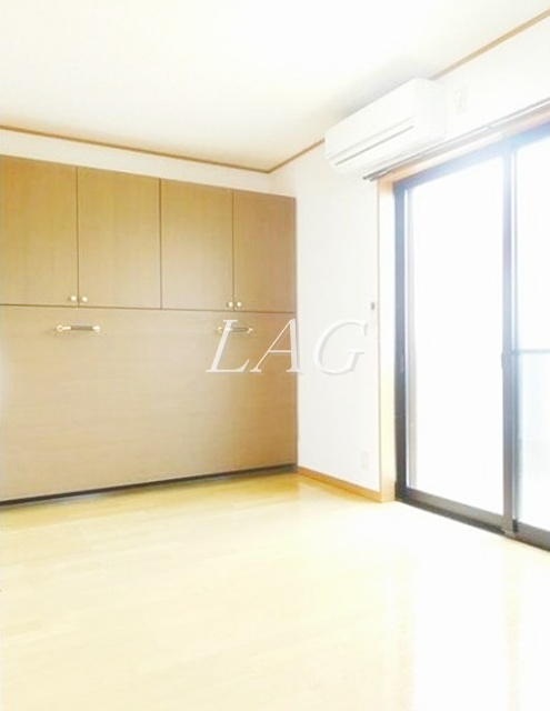 居室・リビング　洋室のお部屋です。