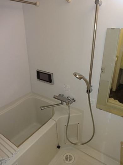 バス・シャワールーム　※別部屋参考写真