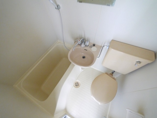 トイレ　落ち着いたトイレです