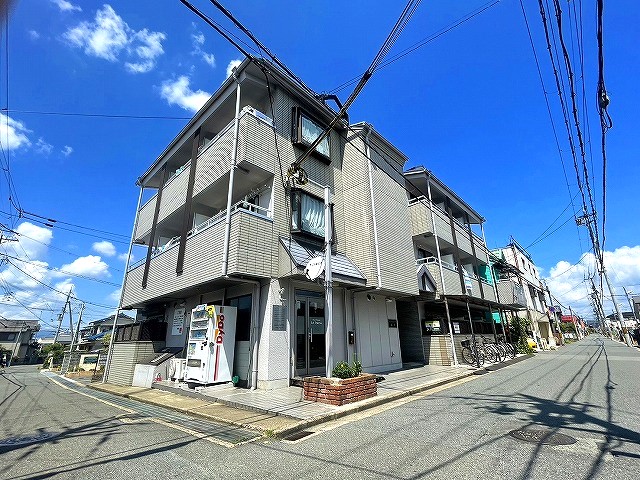建物外観　キレイな外観です。