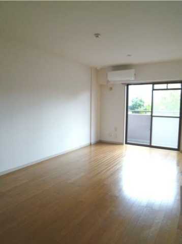 セレッソ幡ヶ谷の居間写真