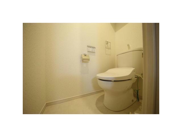 チェルトヴィータのトイレ写真