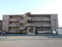 建物外観　鉄筋コンクリート３階建て1階