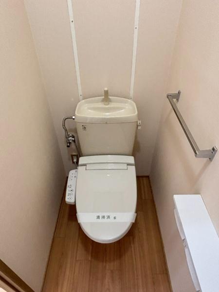 アップフィールドのトイレ写真