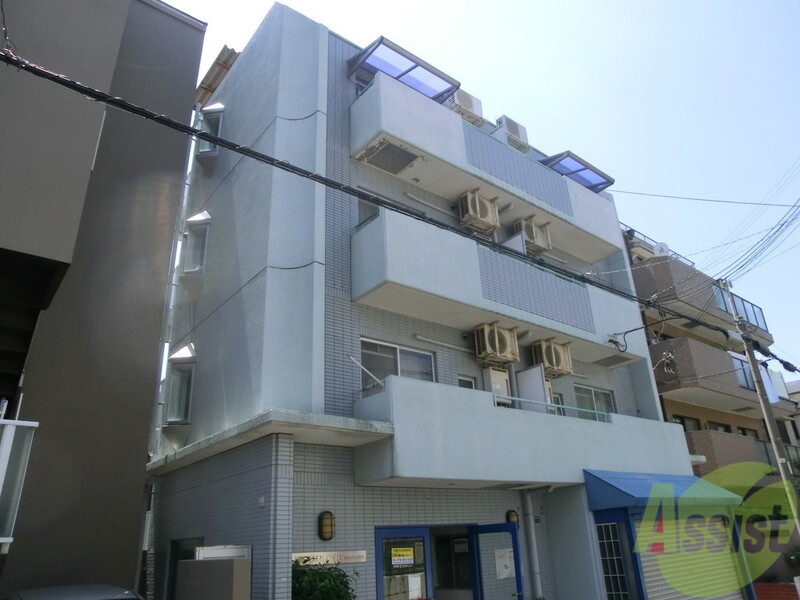 建物外観　凛とした外観です。