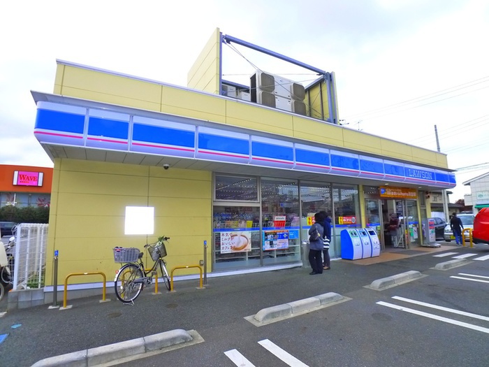 コンビニ　ローソン（コンビニ）まで450m