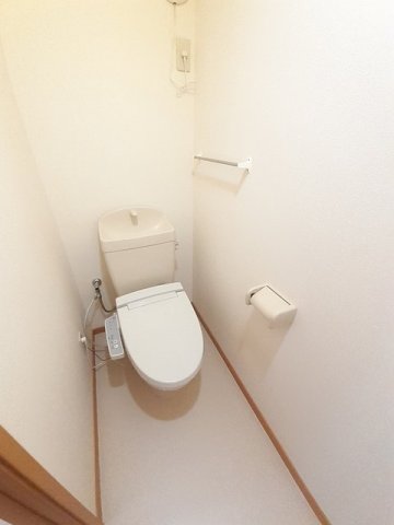 トイレ　シンプルで使いやすいトイレです