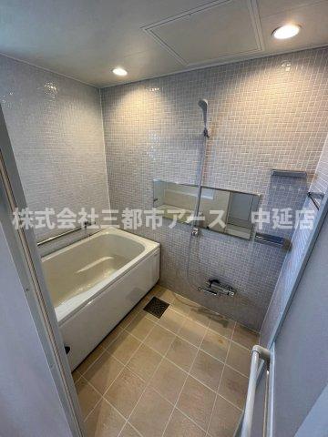 バス・シャワールーム　白幡台住宅5号棟