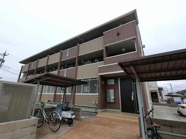 ＪＲ内房線 袖ケ浦駅 バス乗車時間：10分 最寄りバス停で下車 徒歩12分 築13年