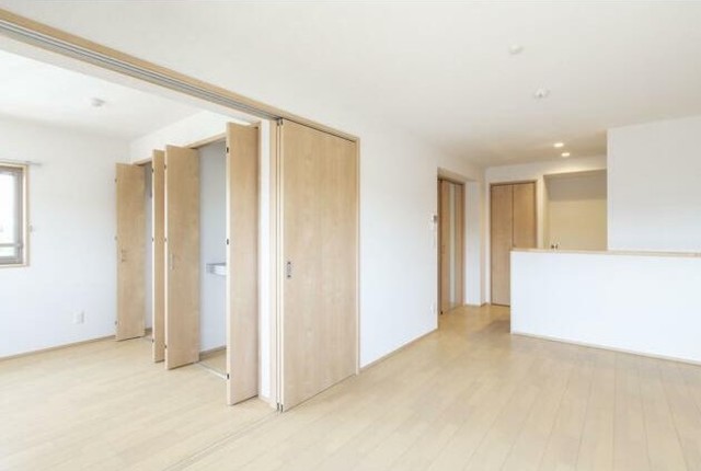居室・リビング　同物件別部屋参考写真です。