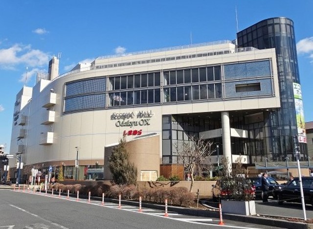 ショッピングセンター　ファッションセンターしまむら小田急OX狛江店（ショッピングセンター）まで1102m