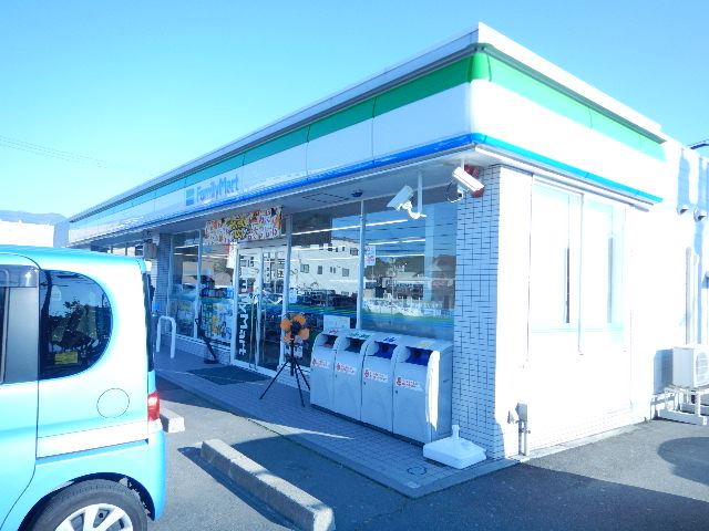 コンビニ　ファミリーマート合庁前店（コンビニ）まで1500m