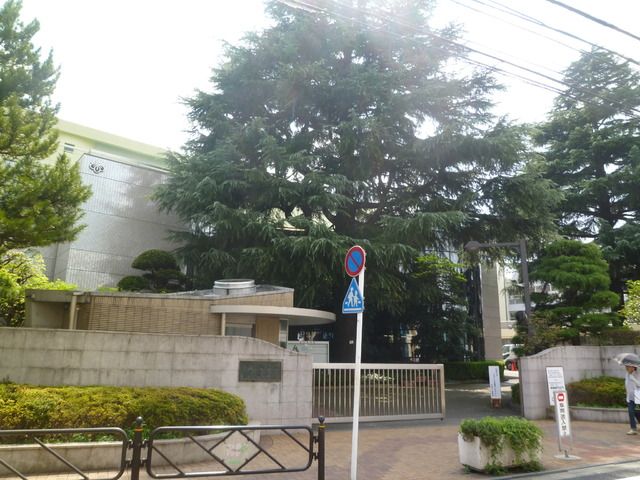 その他　私立桐朋学園大学（その他）まで528m