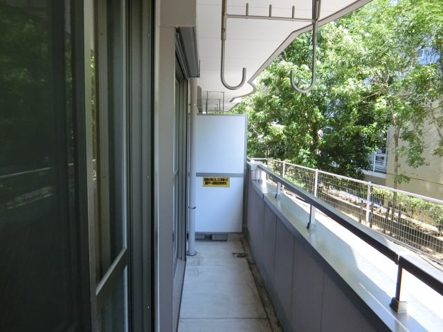 バルコニー　(イメージ)
