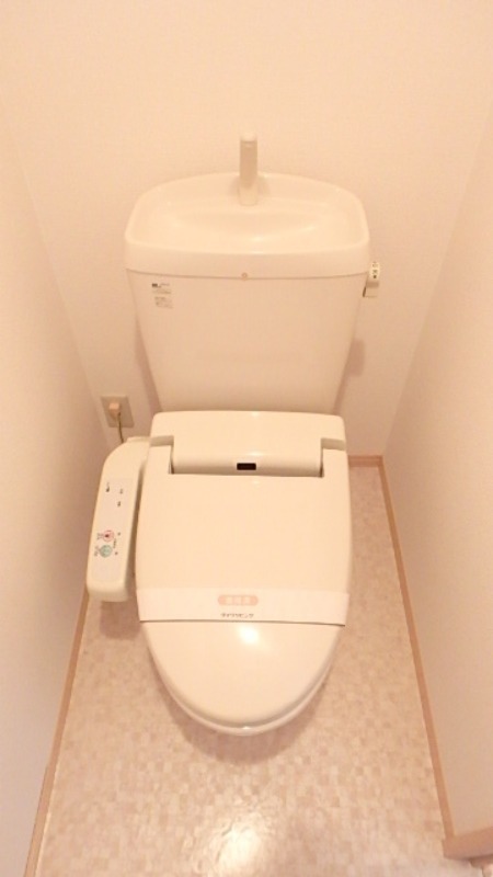 トイレ　図面と現状に相違がある場合には現状を優先．．．