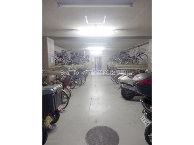 その他共有部分　マンション共有部分（駐輪場）